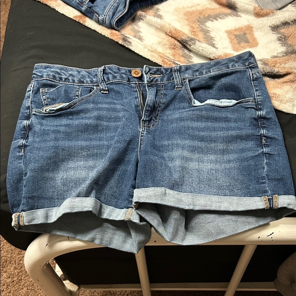 SO Classic Blue Jean Shorts